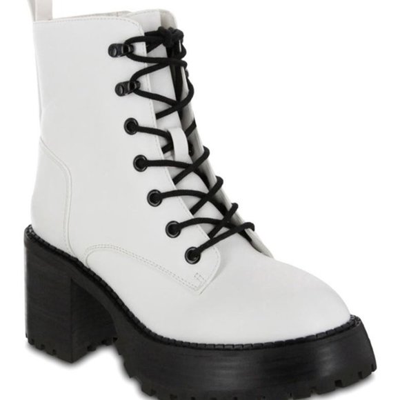 Mia Elija Boots Lace Up Lug Sole Block Heel Combat Booties White Size 9 NEW - Picture 1 of 7